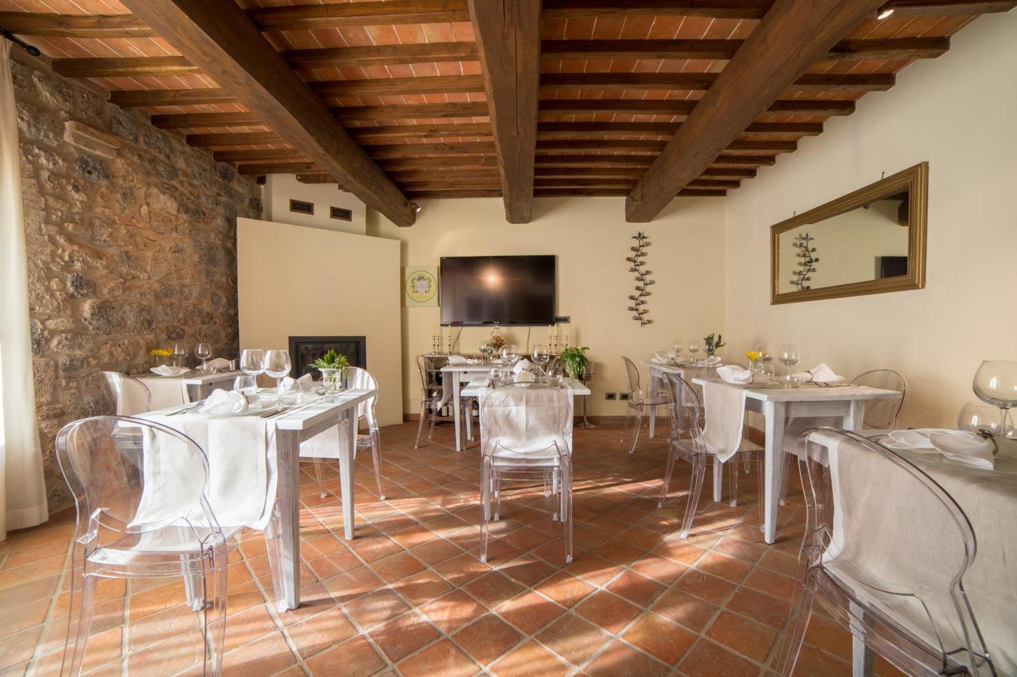 Relais La Costa Historical Residence Monteriggioni Bagian luar foto