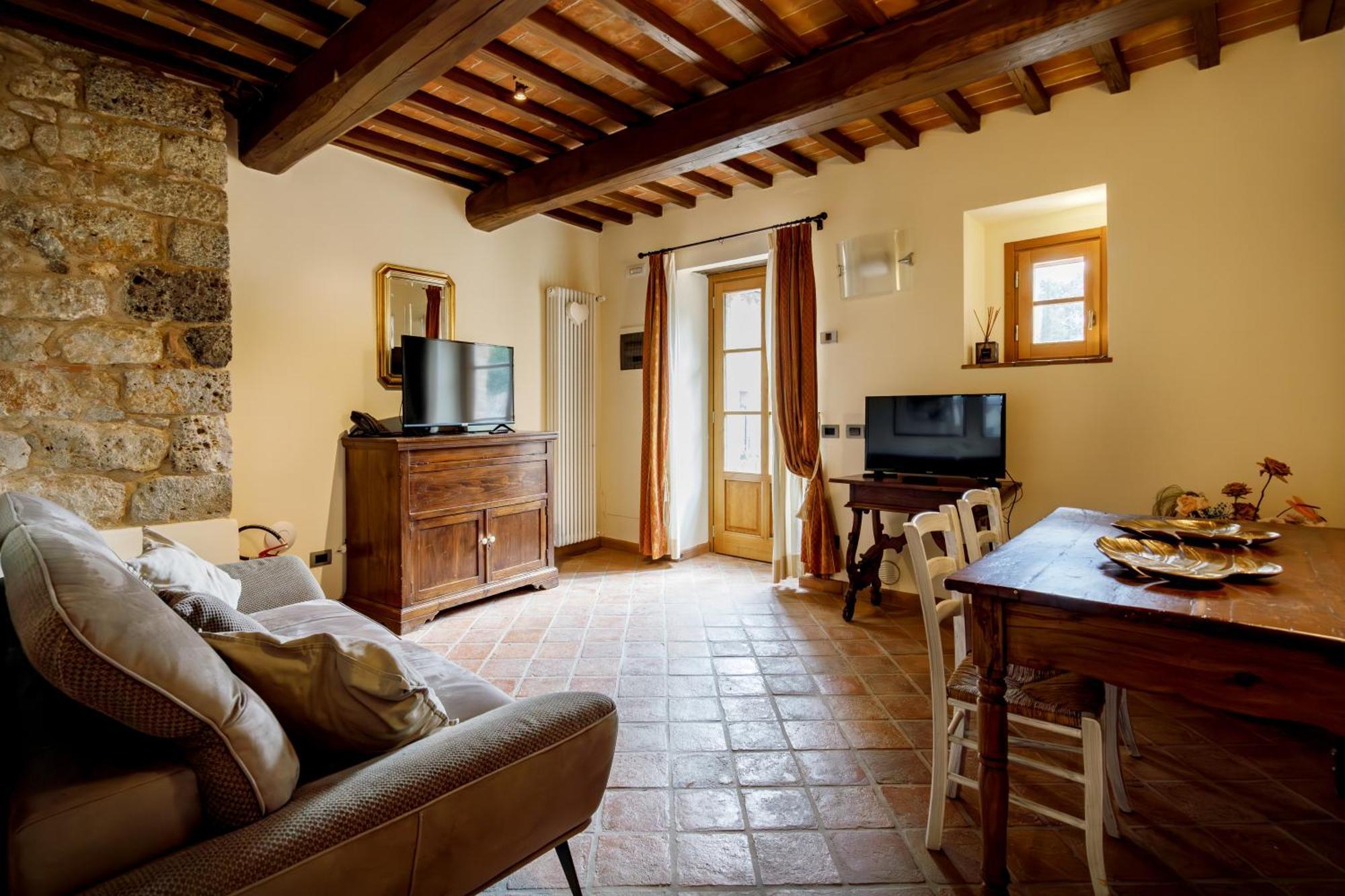 Relais La Costa Historical Residence Monteriggioni Bagian luar foto