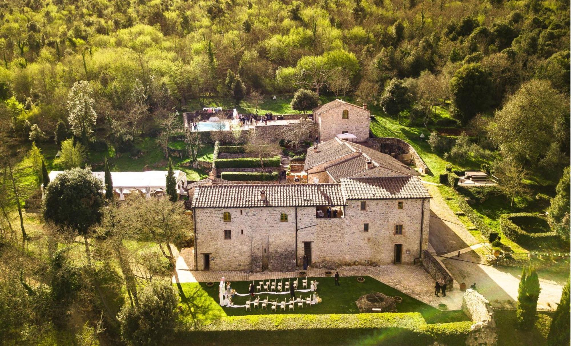 Relais La Costa Historical Residence Monteriggioni Bagian luar foto