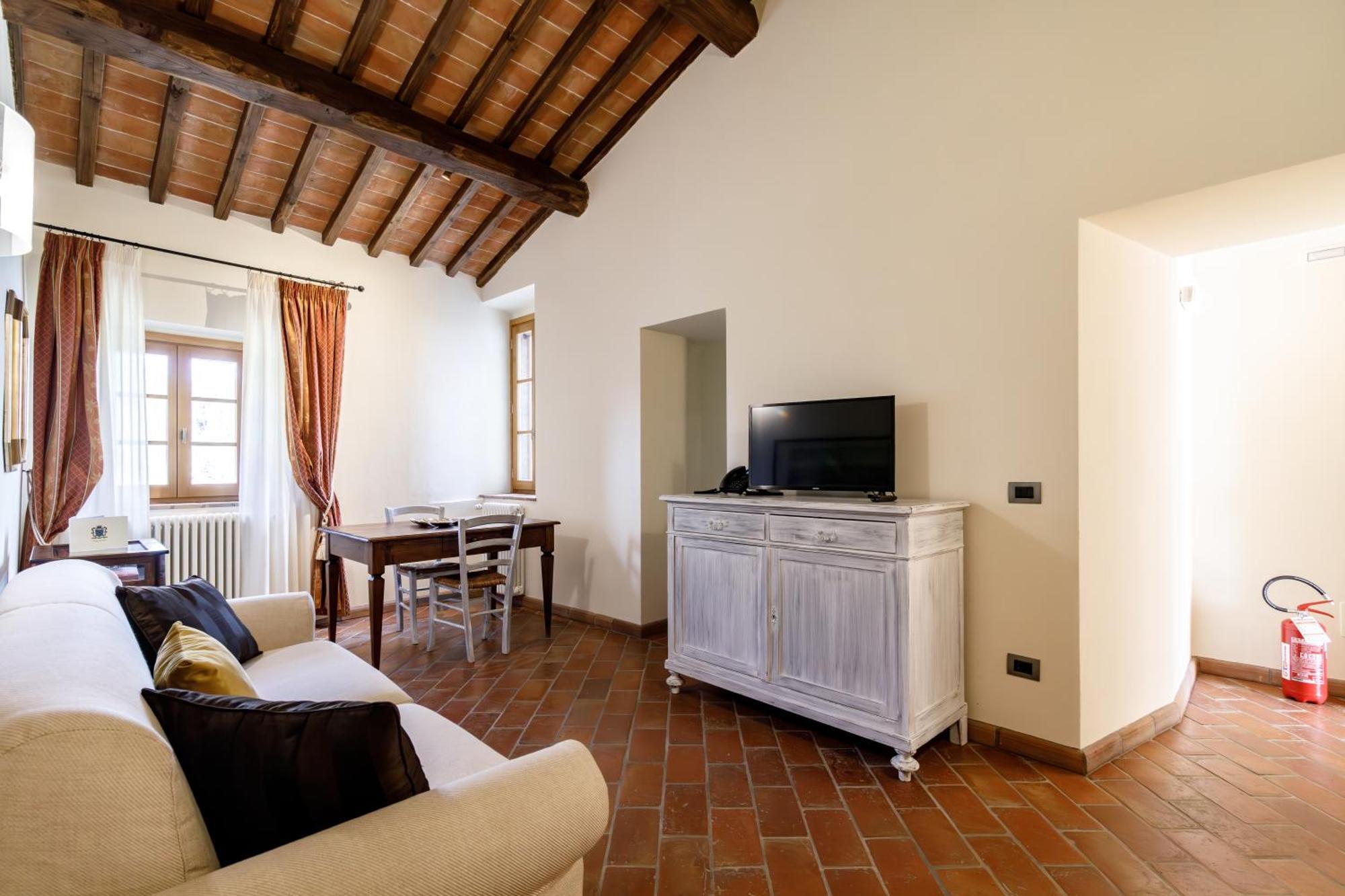 Relais La Costa Historical Residence Monteriggioni Bagian luar foto
